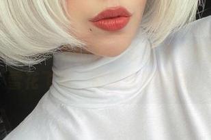 最新!Alina Becker写真集‘吹雪’:雪花飞舞,她却优雅如风!
